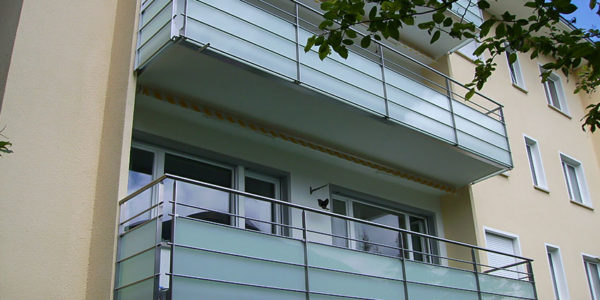 Referenzobjekt-Balkon-Verglasungen-Balkonverglasung