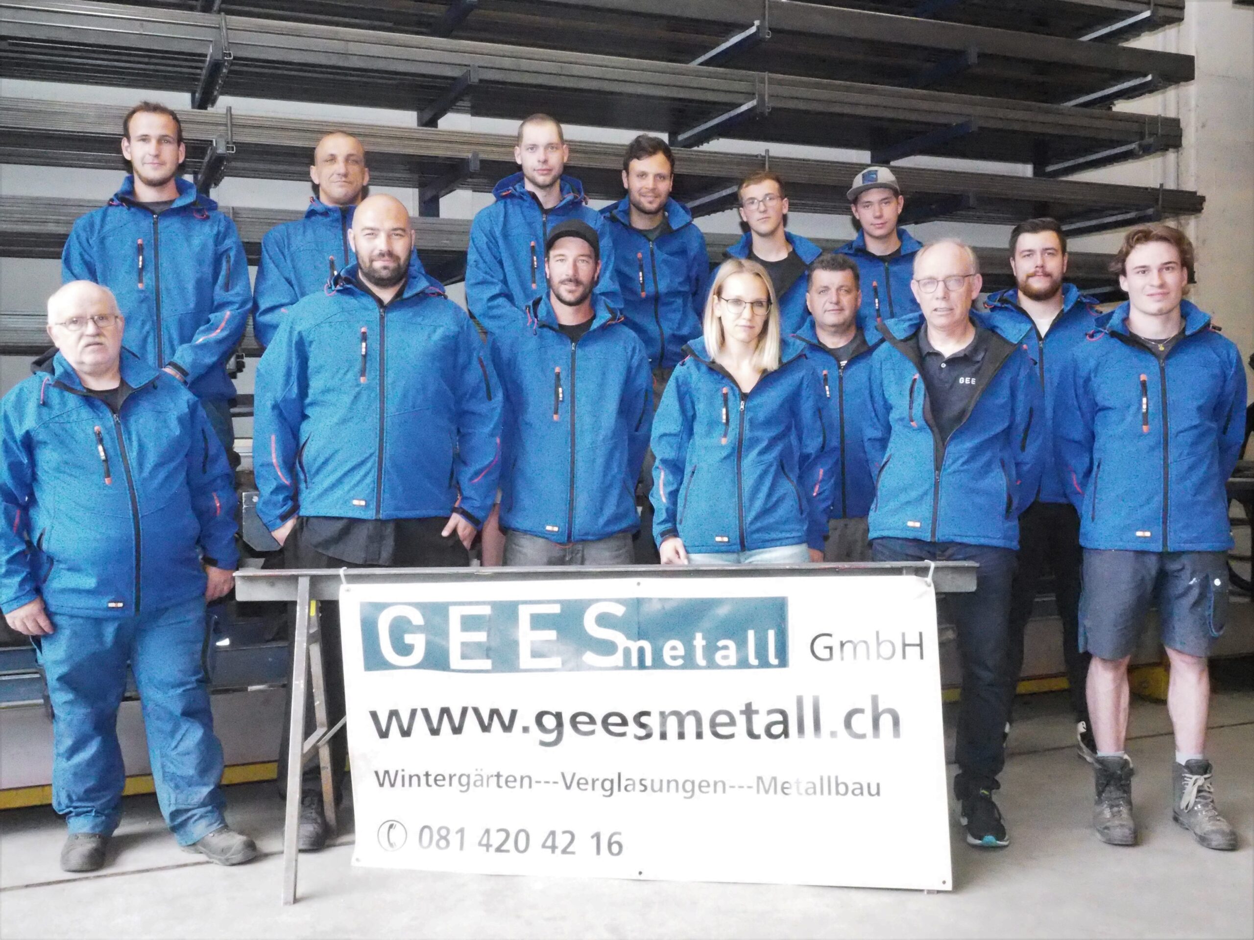 gees-metall-schweiz-graubuenden-titelbild-team